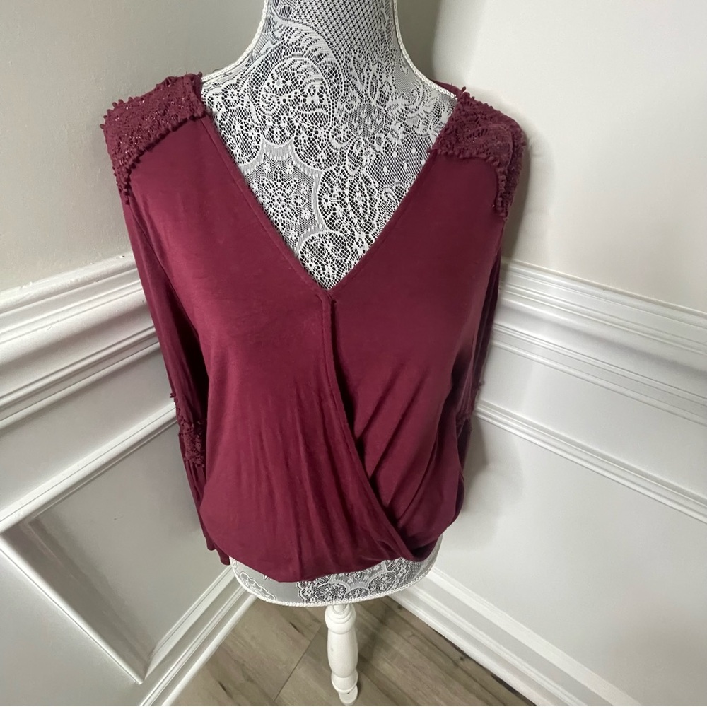John Paul Richard Womens Burgandy Bell Sleeve Wrap Top Size L